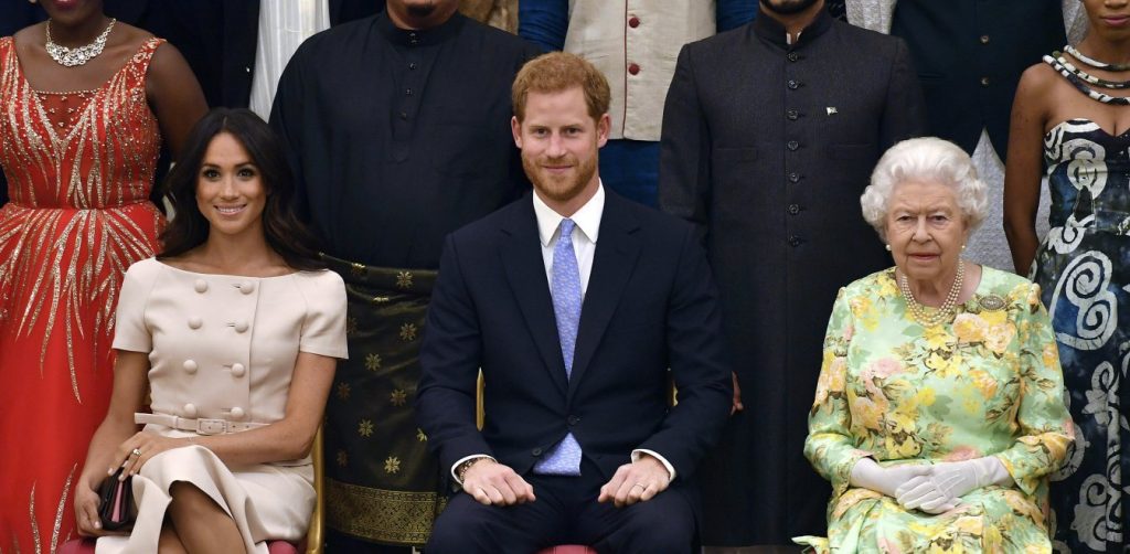 Η βασίλισσα Ελισάβετ δεν αποδέχεται τη Μέγκαν: Μην ξεχνάς τις αρχές μας – Χάρι: «Δεν θα σας ντροπιάσω» (φώτο-βίντεο)