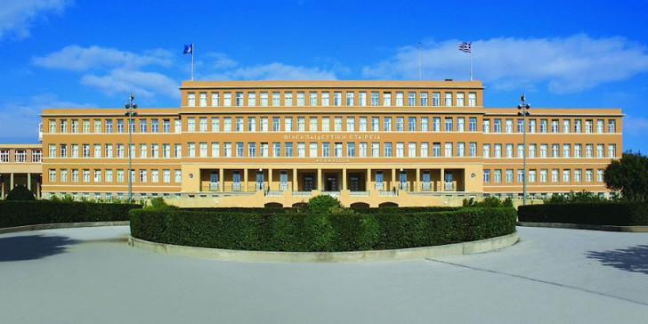 Στον Εισαγγελέα τη Δευτέρα οι 285 απόφοιτοι των Αρσάκειων Σχολείων για να καταθέσουν (φωτο)