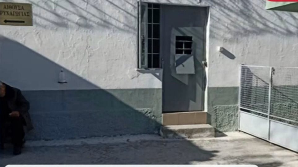 Σε αυτό το κελί κρατείται ο Δ.Λιγνάδης – Δήλωσε ευχαριστημένος από την κατάσταση που βρήκε (βίντεο)
