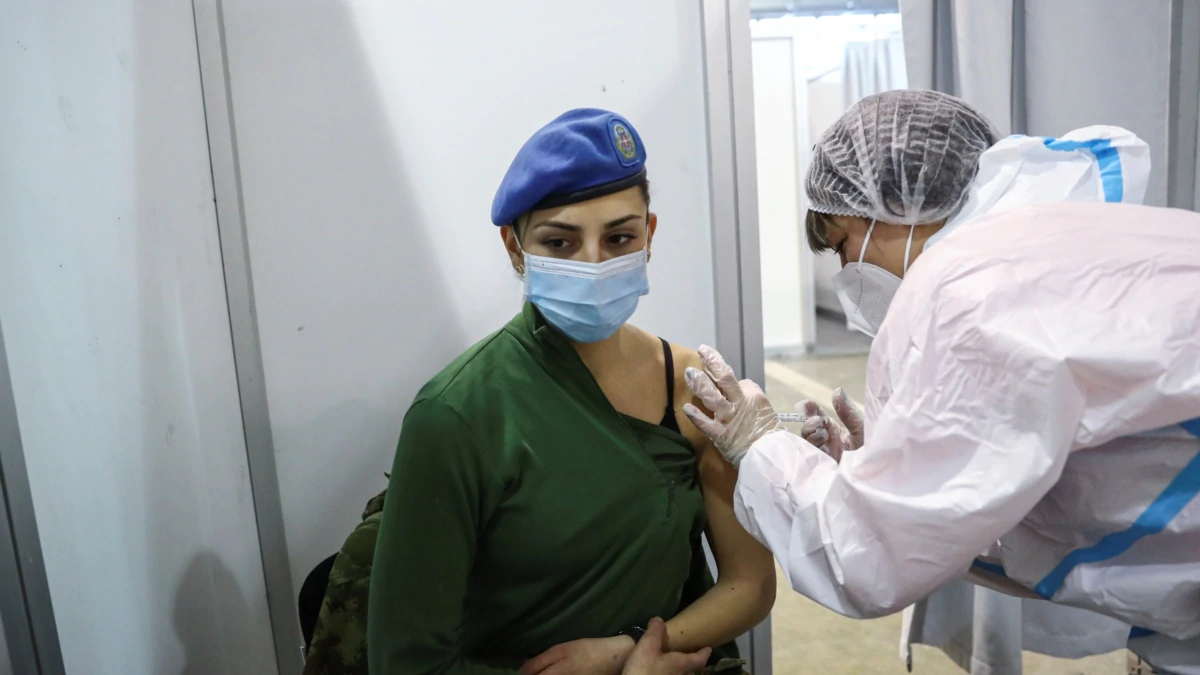 Η Σερβία «καρφώνει» όσους ζητάνε το πιστοποιητικό εμβολιασμού όπως ο Κ.Μητσοτάκης: «Επαίσχυντο» και «αντιευρωπαϊκό»!