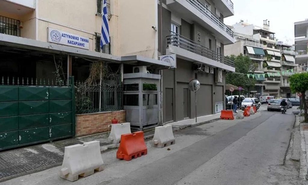 Βίντεο  από την καταδρομική επίθεση αντιεξουσιαστών στο Α.Τ Καισαριανής