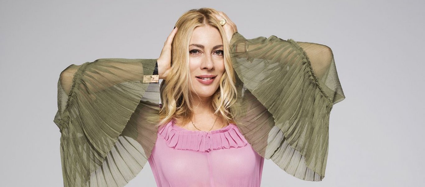 Θετική στον κορωνοϊό η ηθοποιός Σμαράγδα Καρύδη