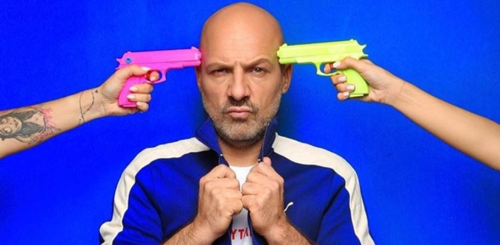 «Τον χάνουμε»: Ο Ν.Μουτσινάς ετοιμάζει βαλίτσες για… Άγιο Δομίνικο – Πότε θα τον δούμε στο Survivor