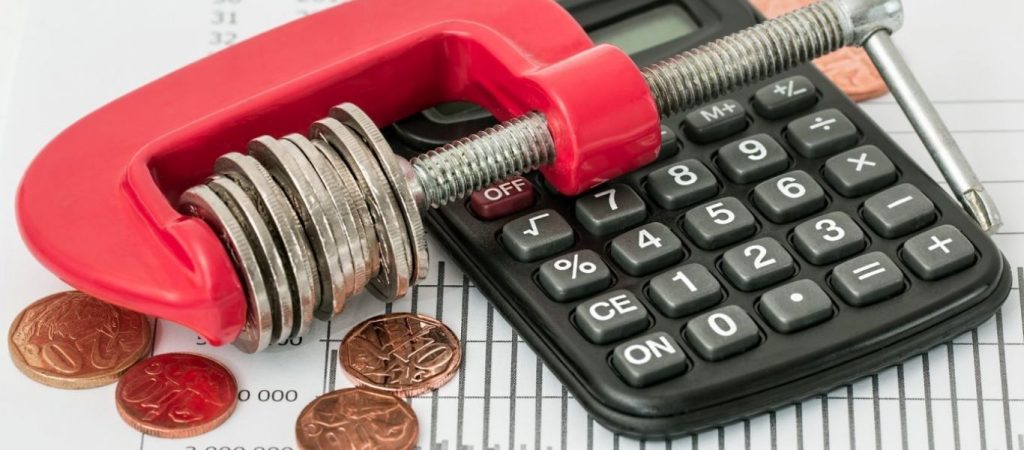 Δείτε ποιες οφειλές μπορούν να ρυθμιστούν σε 24 έως 48 δόσεις