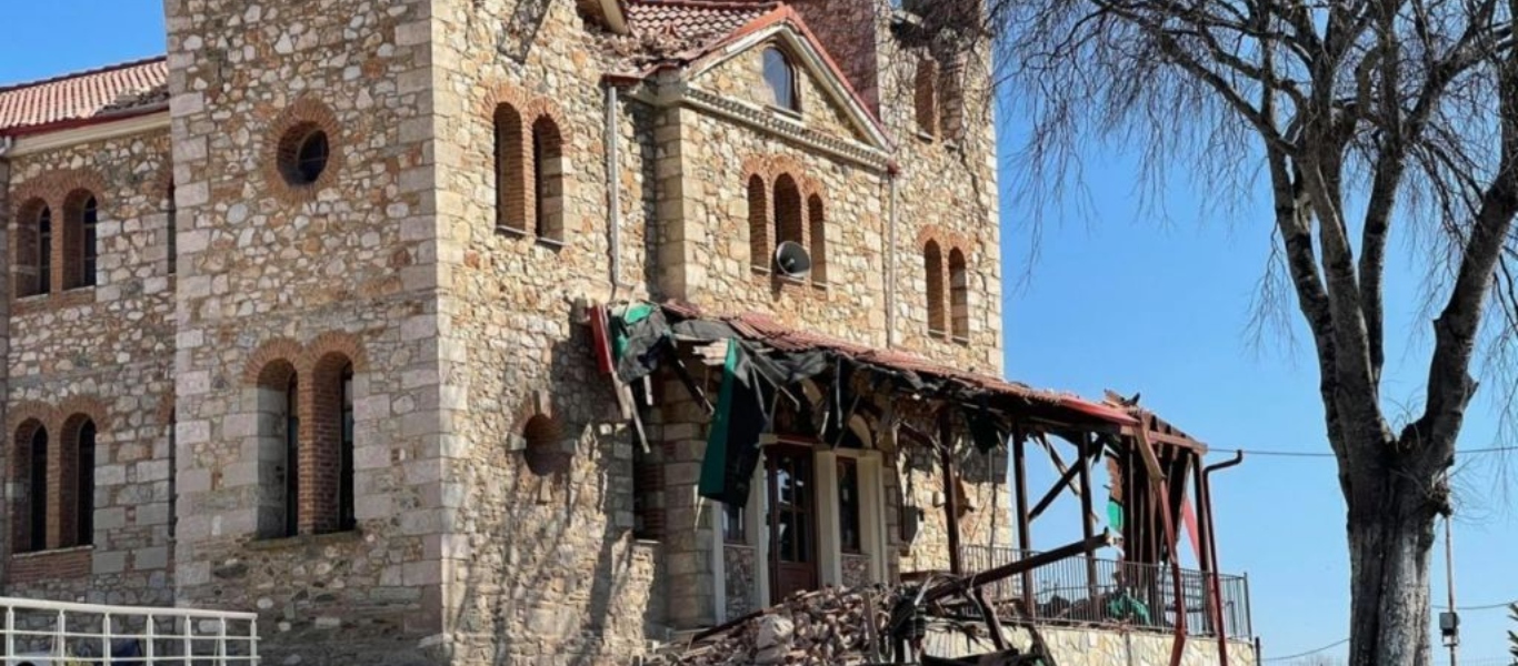 Ελασσόνα: Υπέστησαν σοβαρές ζημιές δύο ιστορικά μνημεία λόγω του σεισμού