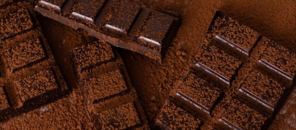 Μαύρη σοκολάτα: Αυτά είναι τα πιο σημαντικά οφέλη για την υγεία σας