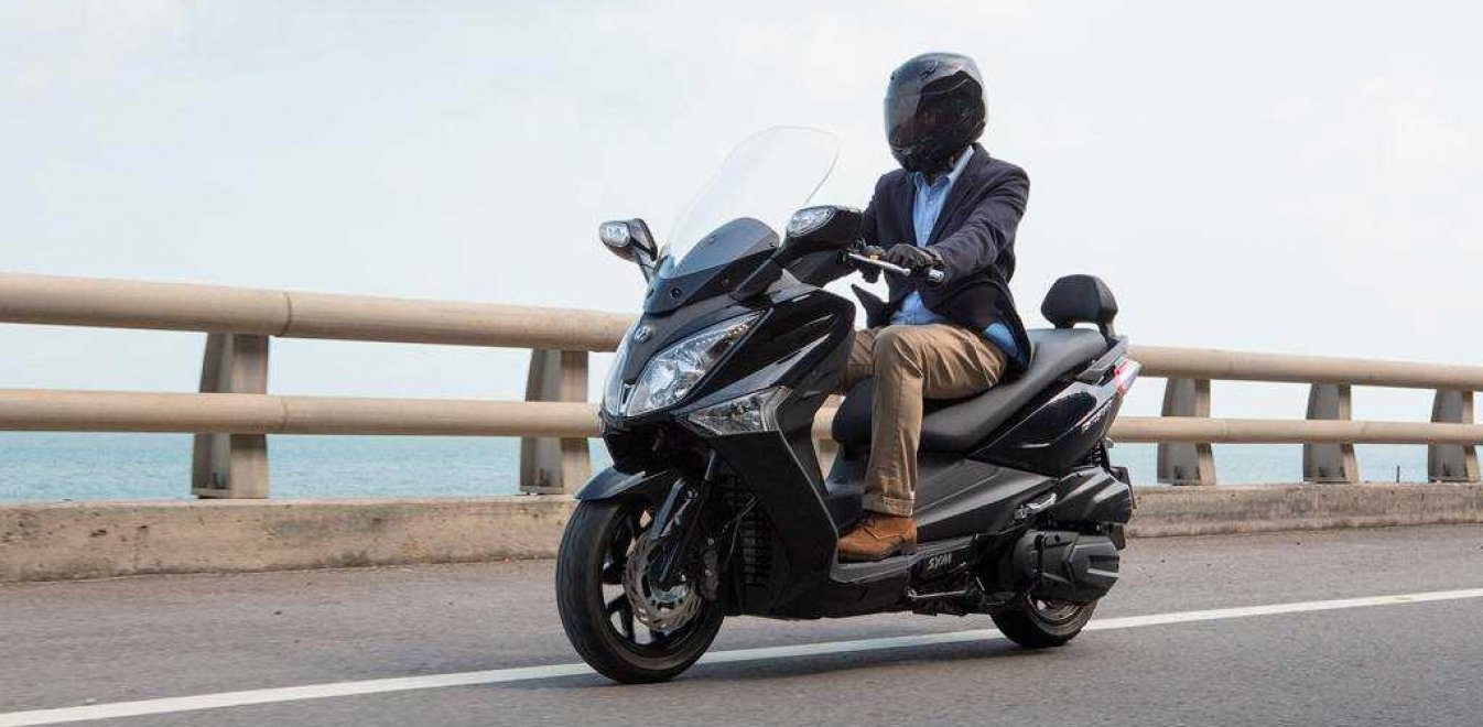 Με δίπλωμα ΙΧ η οδήγηση μοτοσικλέτας έως 125κ.εκ. – Τι πρέπει να γνωρίζετε