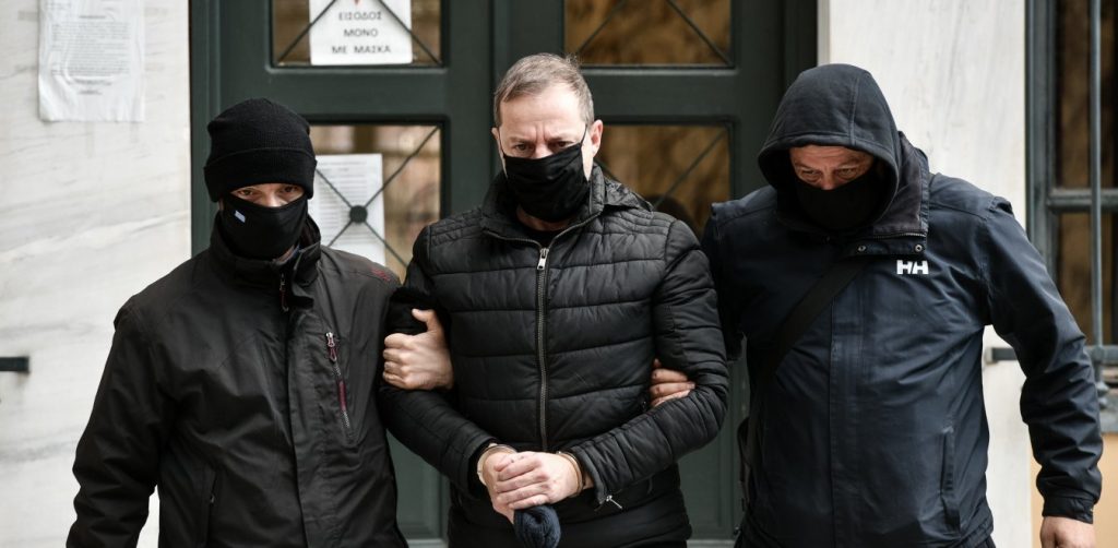 Νέα μήνυση κατά Δ.Λιγνάδη – Ο μηνυτής καταγγέλλει πως τον βίασε μέσα στο σπίτι του