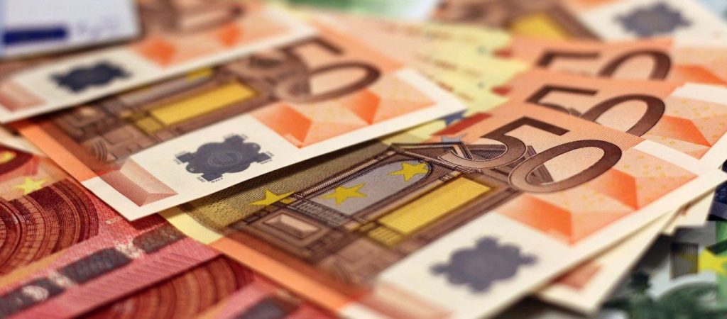 Όσα πρέπει να γνωρίζετε για τον επανυπολογισμό των συντάξεων – «Έρχονται» νέα αναδρομικά έως 21.000 ευρώ