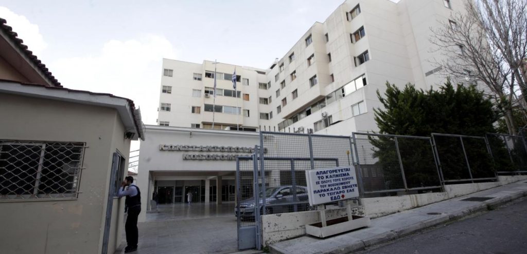 Παραιτήθηκε ο διευθυντής του παθολογικού στο Αγία Όλγα: «Αισθάνομαι ντροπή για αυτά που συμβαίνουν»