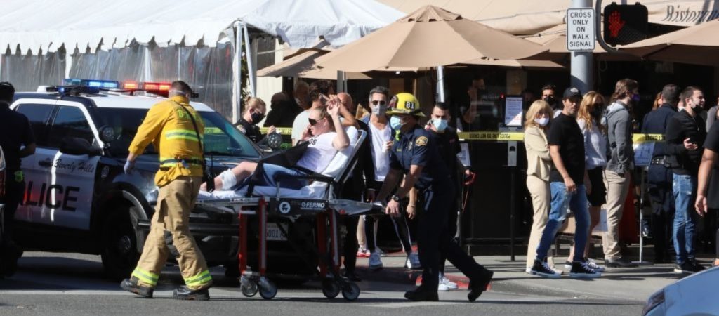 Πυροβολισμοί μέρα μεσημέρι στο Μπέβερλι Χιλς – Ληστές έβαλαν «στο μάτι» πανάκριβο ρολόι (βίντεο)