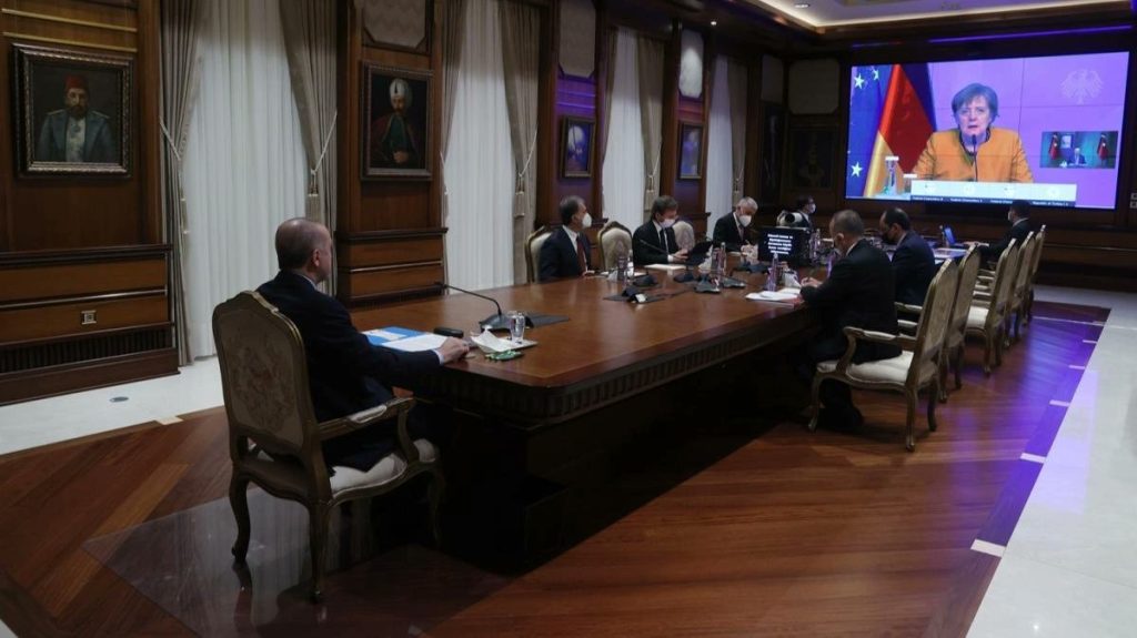 Η Μέρκελ συστήνει στην Ελλάδα «διάλογο» με την Τουρκία για τα «διαφιλονικούμενα» ζητήματα!