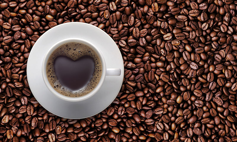 Βάλτε αυτά τα τρία υλικά στον καφέ σας και κάντε τον μεταβολισμό σας να «πετάει»