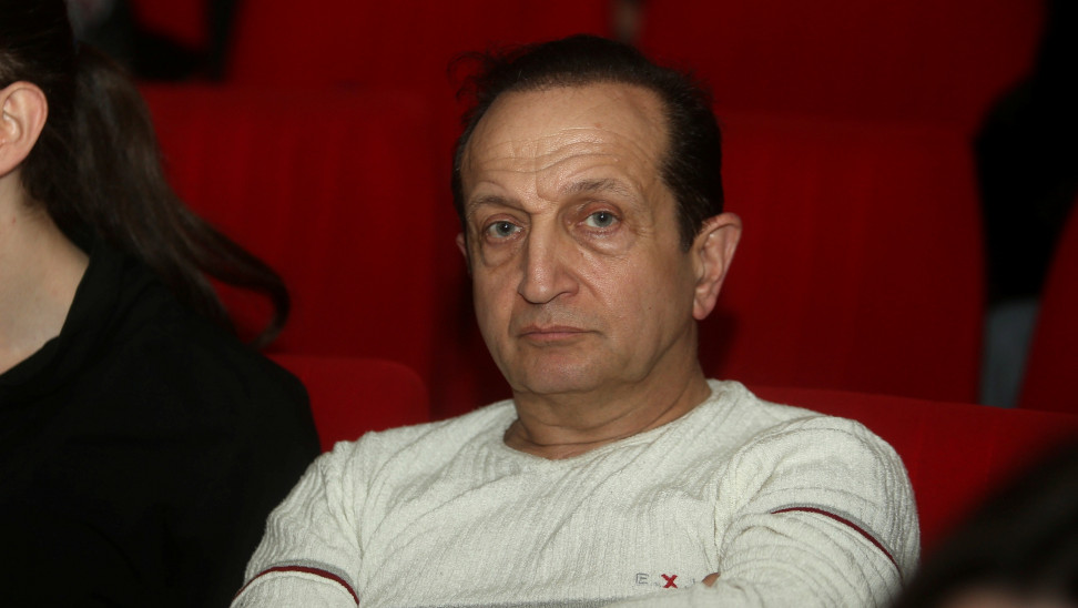 Σπύρος Μπιμπίλας: «Βρήκα ηθοποιό ημιθανή στο σπίτι της – Αν δεν είχα προλάβει θα είχε πεθάνει»