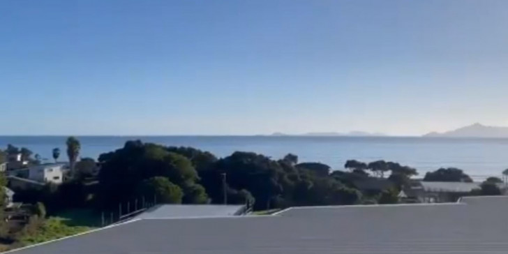 «Ασφαλής» η Νέα Ζηλανδία από το τσουνάμι: Οι αρχές ήραν την εντολή απομάκρυνσης από τις παράκτιες περιοχές (βίντεο)