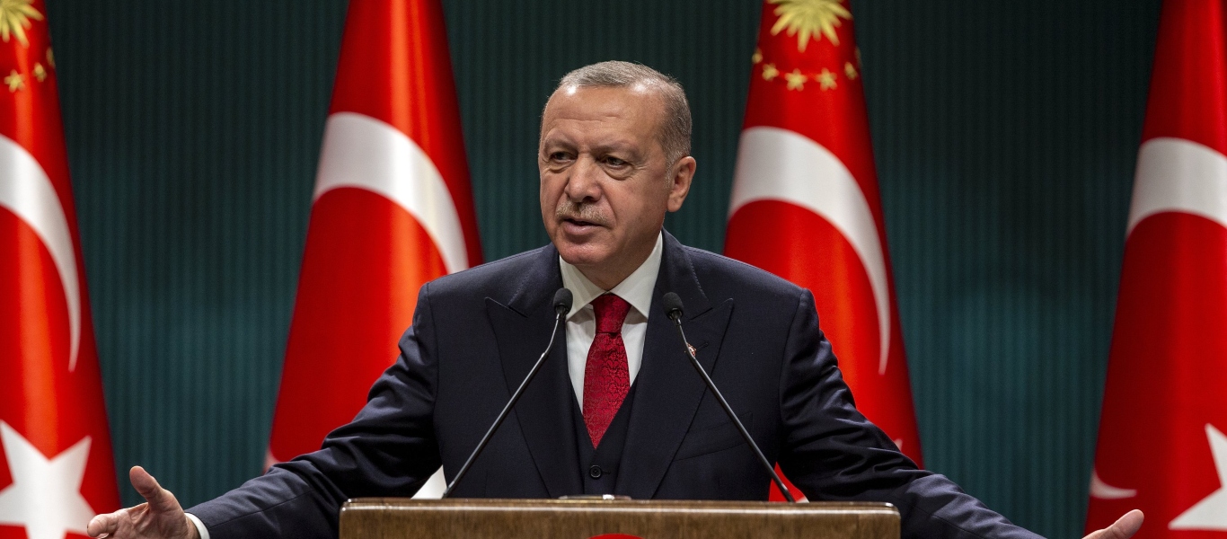 Σκάνδαλο στην Τουρκία: «Όσο η Αμερική μας γ…ει» φέρεται να είπε σύμβουλος του Ρ.Τ.Ερντογάν στον αέρα (βίντεο)