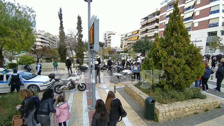 Άλσος Νέας Σμύρνης: Έτσι ξεκίνησε ο αναίτιος ξυλοδαρμός – Συζητούσε μαζί τους και ξαφνικά άρχισαν να τον κτυπούν