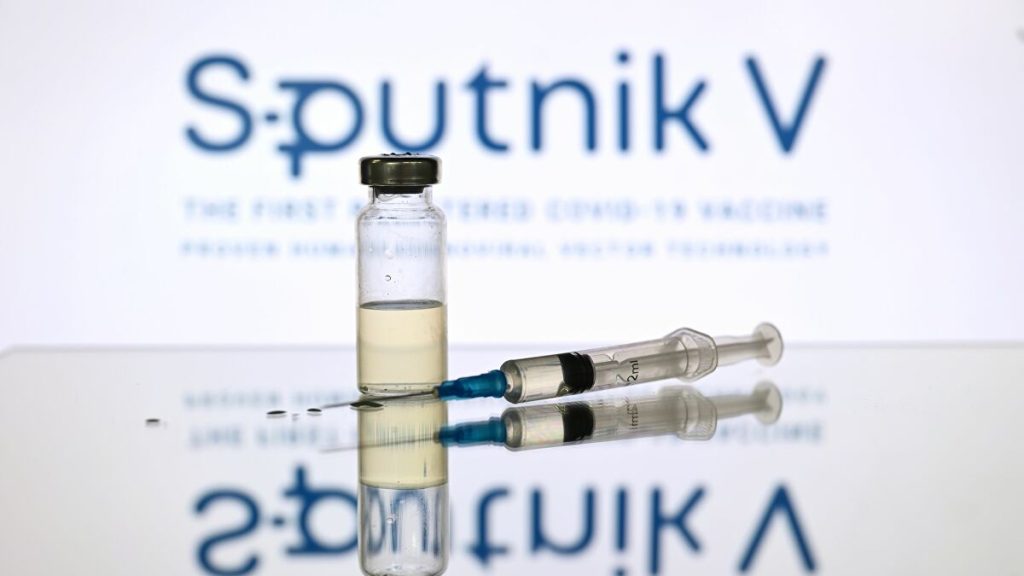 Sputnik V: Τα Σκόπια ενέκριναν το ρωσικό εμβόλιο για επείγουσα χρήση