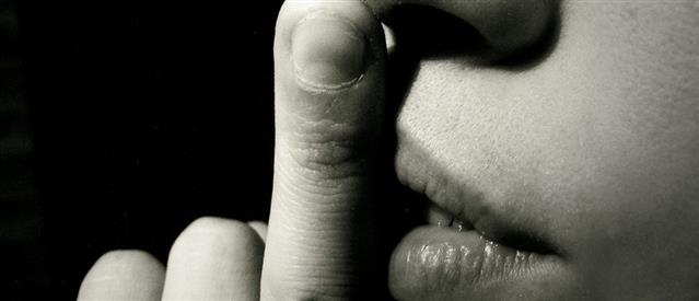 Ζώδια και εχεμύθεια: Ποια πρέπει να εμπιστεύεσαι και ποια όχι;