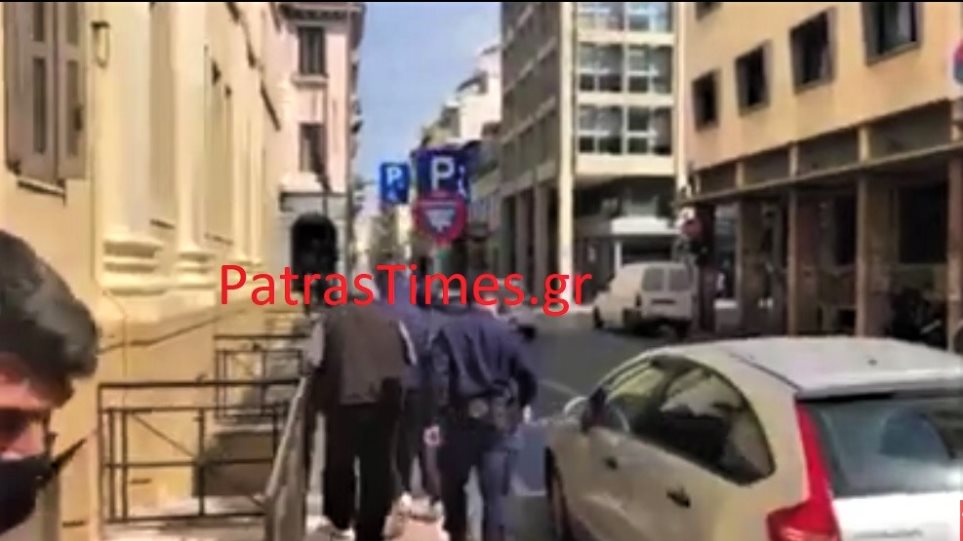 Πάτρα: Σε δίκη οι 3 συλληφθέντες για το πάρτυ στην Οβρυά
