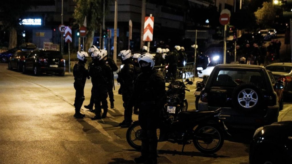 Πως σχολιάζουν τα διεθνή ΜΜΕ τα χθεσινά επεισόδια στη Νέα Σμύρνη