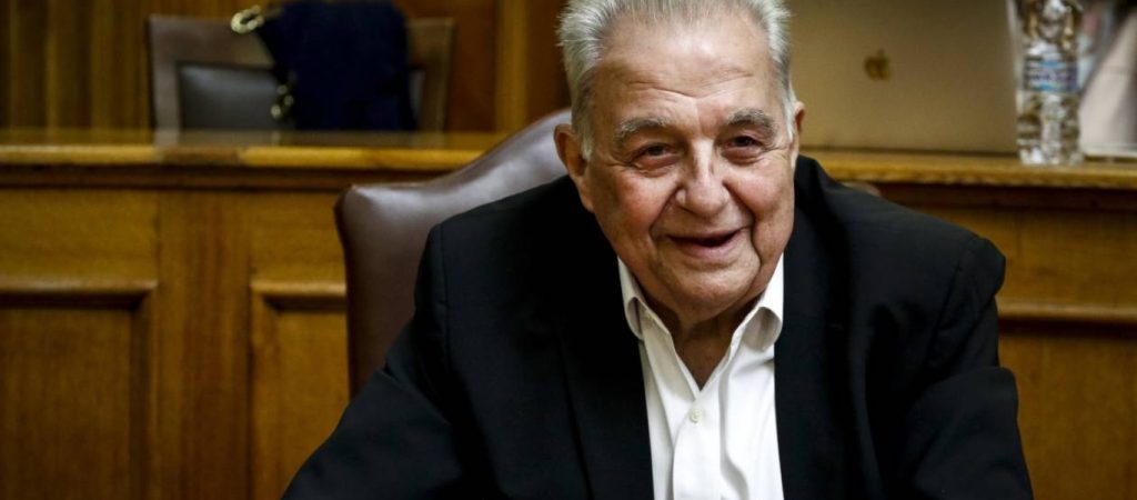 Α.Φλαμπουράρης: «Η κυβέρνηση απαντά με την Αστυνομία σε κάθε ερώτημα»