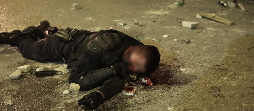 Αρνείται τις κατηγορίες για την επίθεση στον αστυνομικό ο 30χρονος: «Δεν ήμουν εκεί αλλά στην Δ.Αττική»