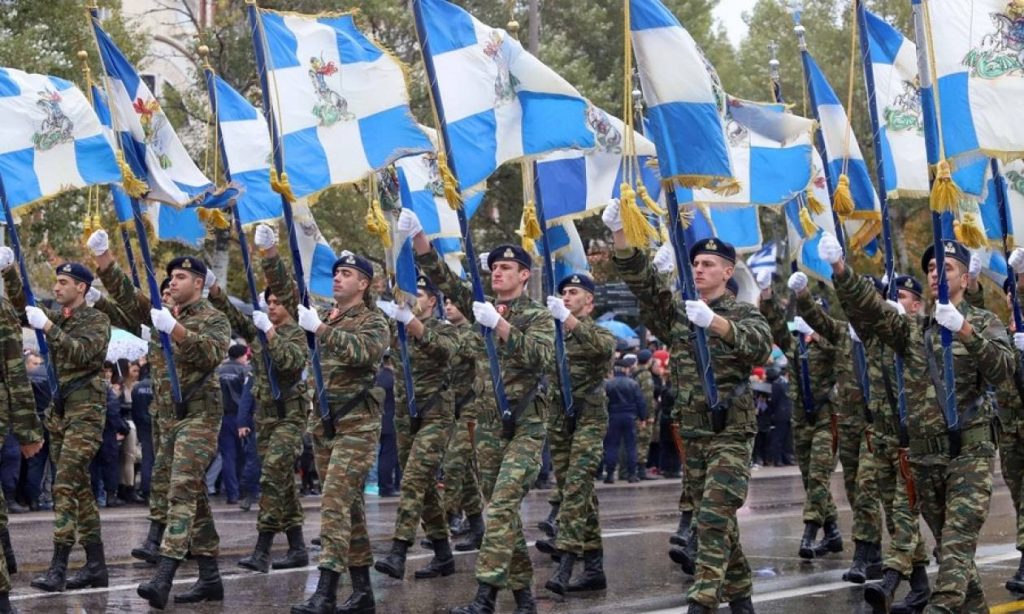 Δεν θα γίνουν παρελάσεις την 25η Μαρτίου – Μόνο η στρατιωτική στην Αθήνα