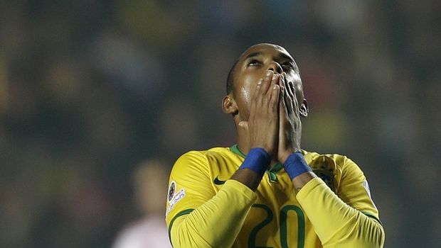 Σε εννέα χρόνια φυλάκισης καταδικάστηκε ο Ρομπίνιο για υπόθεση βιασμού