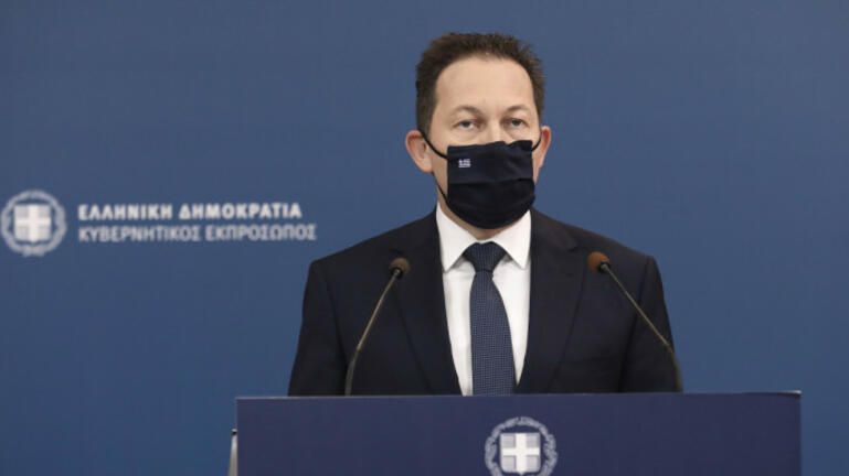 Δεν ξέρουν τι τους γίνεται: «Δεν μπορούμε να πούμε με ακρίβεια πότε θα ανοίξουμε» λέει ο Σ.Πέτσας