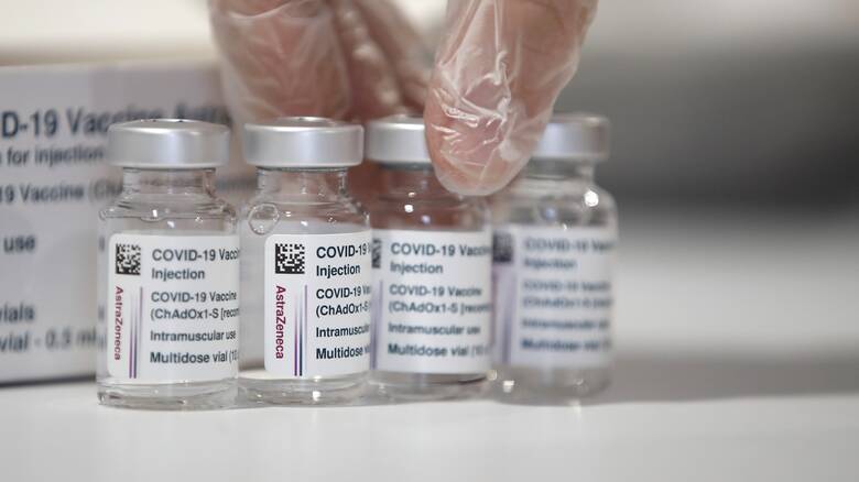 Η Βουλγαρία αναστέλλει τη διάθεση του εμβολίου της AstraZeneca