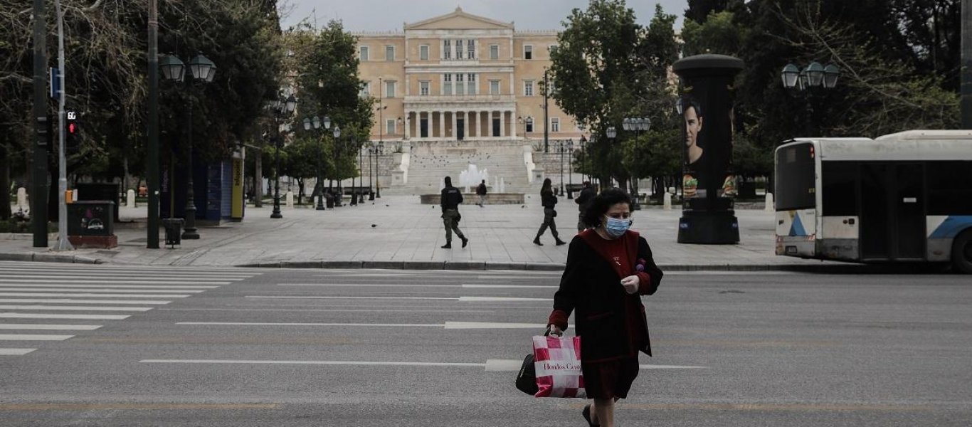 «Τρομολαγνεία» Δ.Σαρηγιάννη για πάνω από 3.000 κρούσματα κορωνοϊού ημερησίως – Οι «αποστάσεις» για τις πορείες