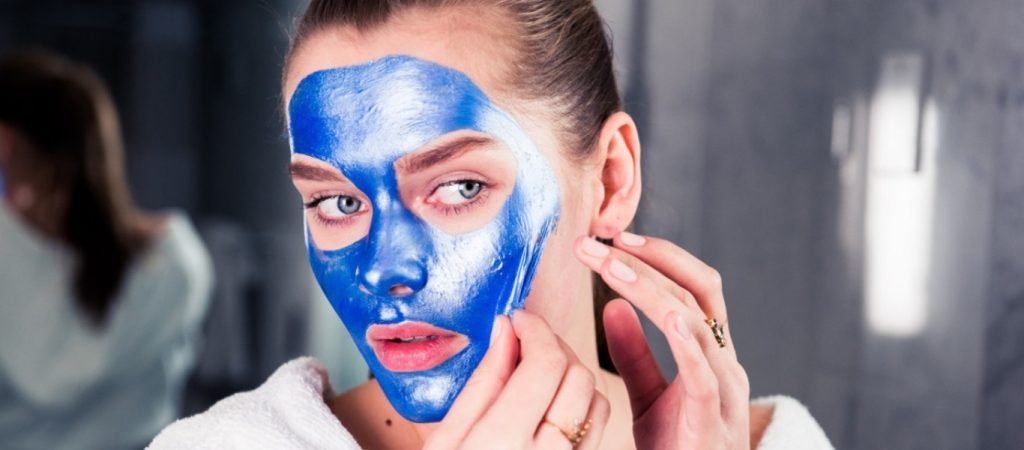 Τρεις απλές μάσκες ομορφιάς που μπορείτε να φτιάξετε και μόνοι σας