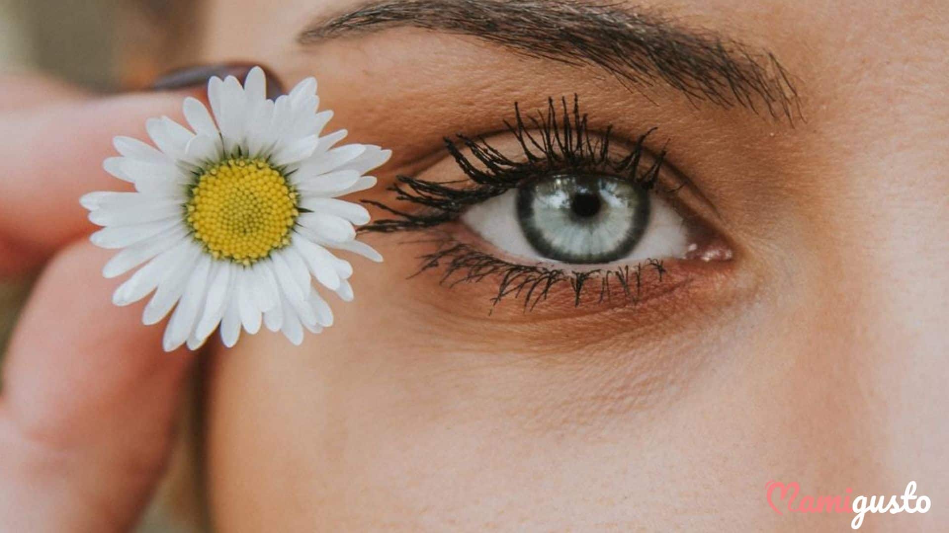 Φυσικά και οργανικά tips για να κάνετε την επιδερμίδα σας να λάμπει