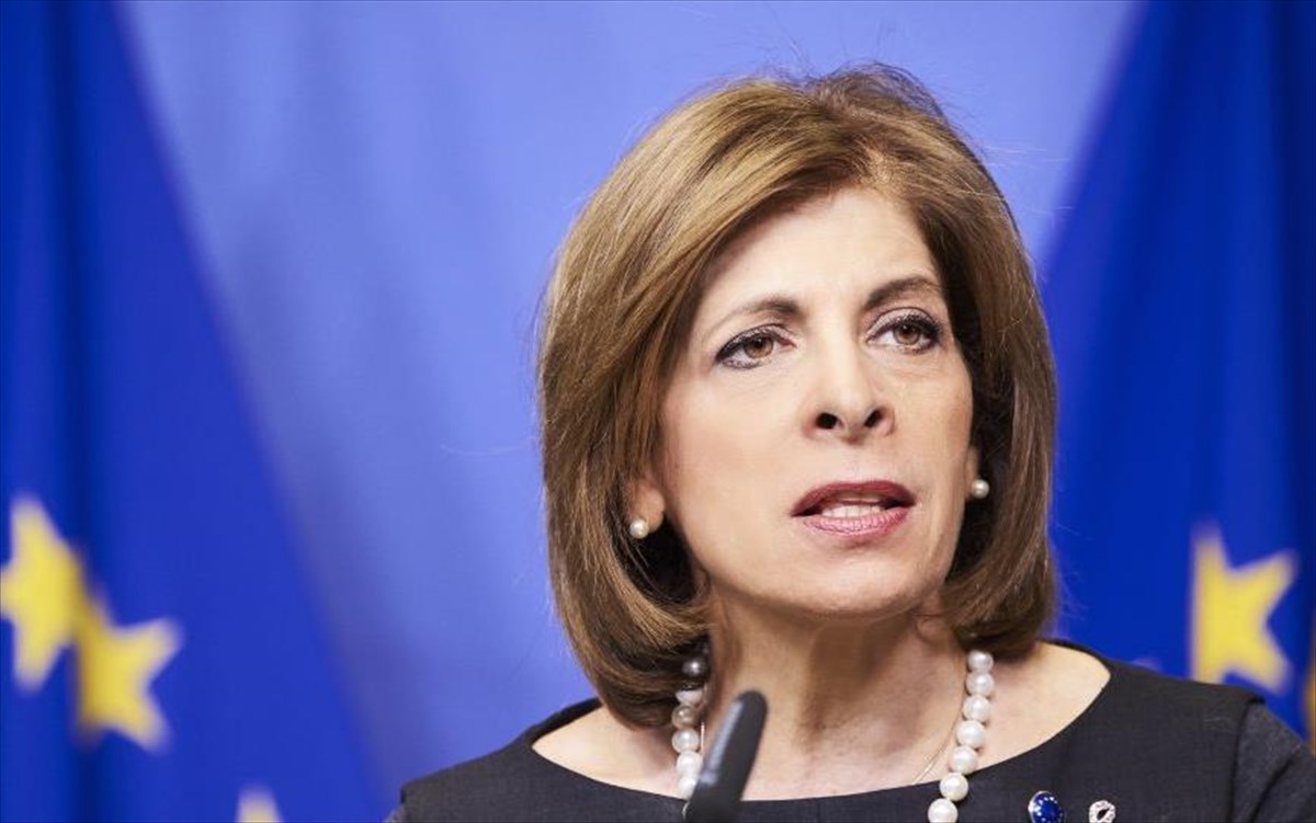 Σ.Κυριακίδου: «Καλούμε τα κράτη – μέλη να χρησιμοποιήσουν όλες τις διαθέσιμες δόσεις εμβολίων»