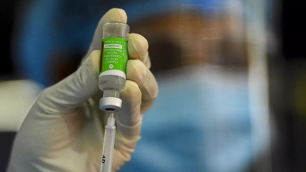 Πέθανε 43χρονη Ισπανίδα μετά τον εμβολιασμό της με AstraZeneca – Η Ελλάδα… συνεχίζει κανονικά τους εμβολιασμούς