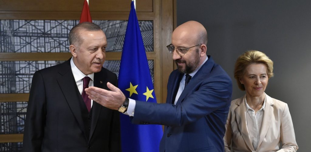Αύριο η τηλεδιάσκεψη Φον ντερ Λάιεν, Σ.Μισέλ με Ρ.Τ.Ερντογάν για την Αν.Μεσόγειο