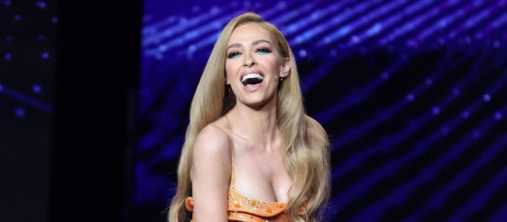 House of Fame: Παραλίγο να «προσγειωθεί» στο πάτωμα η Ε.Φουρέιρα (βίντεο)