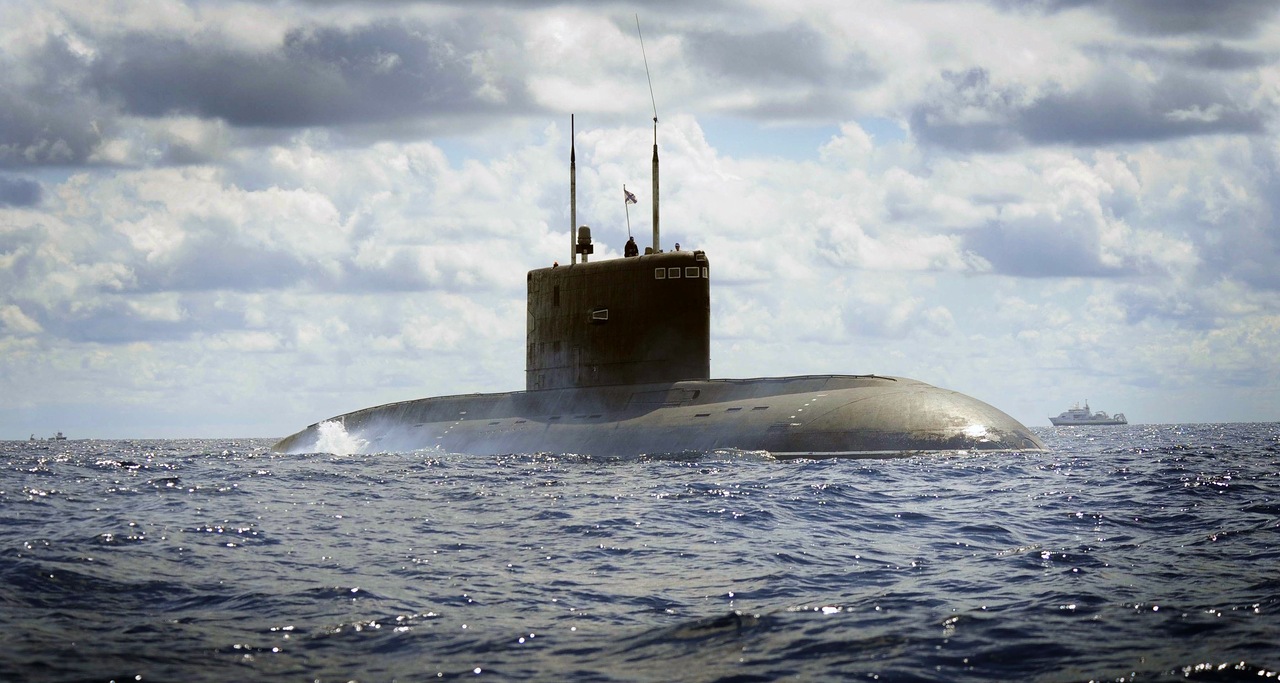 Ρωσικό Ναυτικό: «Ξέρουμε πολύ καλά που βρίσκεται το υποβρύχιό μας – Το ΝΑΤΟ δεν θα καταφέρει να το εντοπίσει»