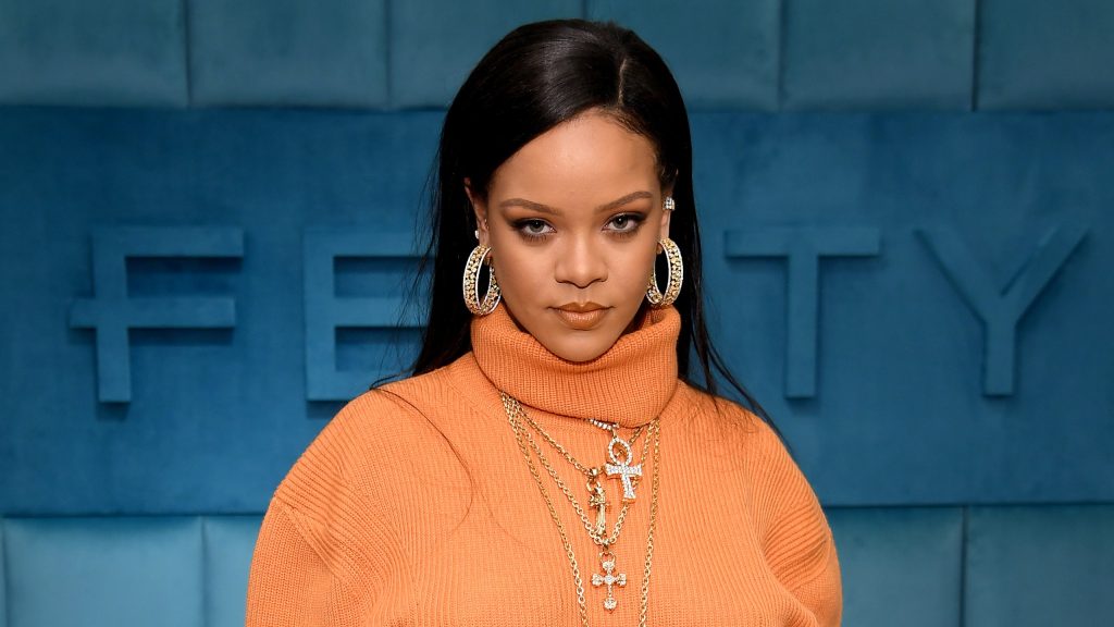 Θα σας «βγουν» τα μάτια: Η έπαυλη της Rihanna ξεπερνά κάθε φαντασία (φωτο)