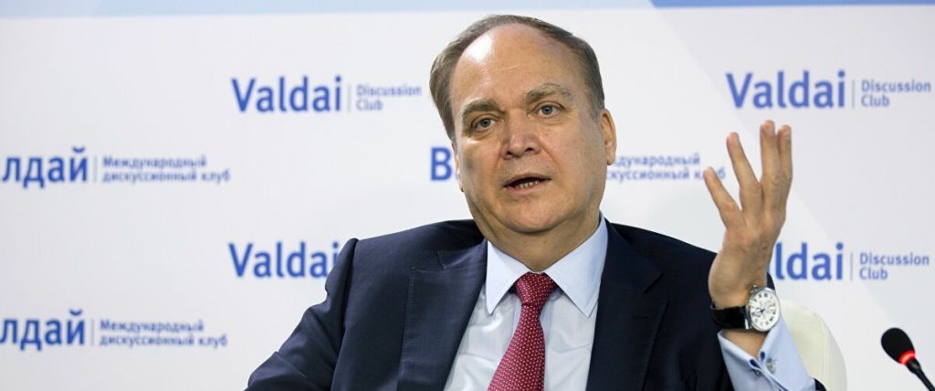 Εξελίξεις: Αναχωρεί από τις ΗΠΑ ο Ρώσος πρέσβης