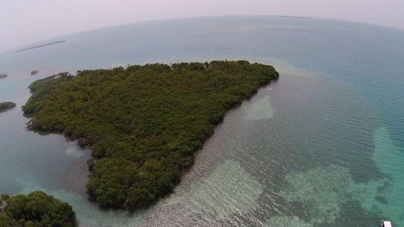 Τα ιδιωτικά νησιά που κοστίζουν λιγότερο από… διαμέρισμα στο κέντρο της Αθήνας (φώτο)