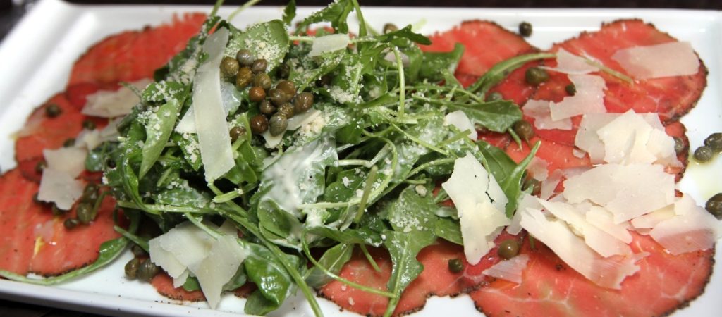 H ιστορία πίσω από το καρπάτσιο και όσα θα θέλατε να μάθετε