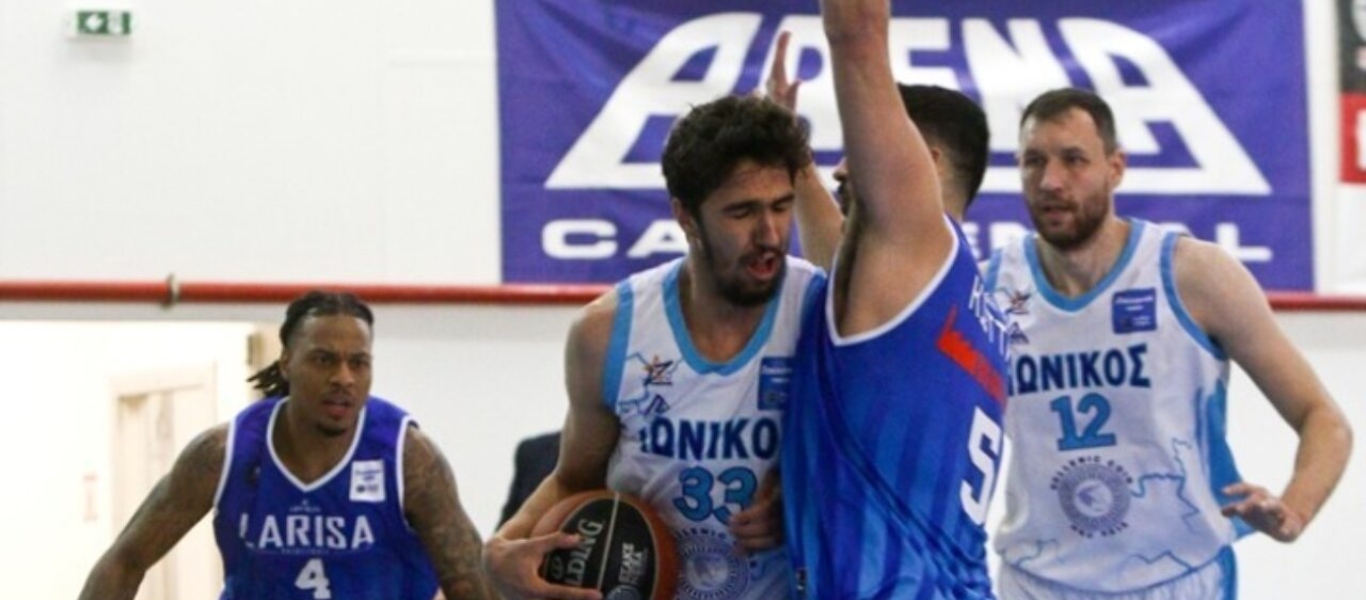 Ιωνικός Νίκαιας – Λάρισα 83-76: Βήμα παραμονής με εντυπωσιακό Ν.Χουγκάζ