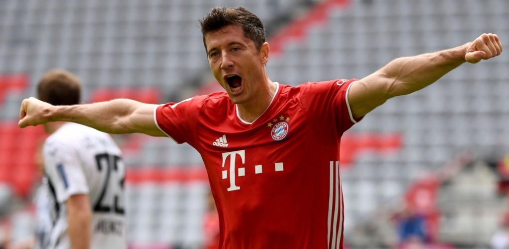 Φοβερή διάκριση για τον Ρ.Λεβαντόφσκι: Τιμήθηκε από τον Πρόεδρο της Πολωνίας για την προσφορά του στη χώρα (φωτό)