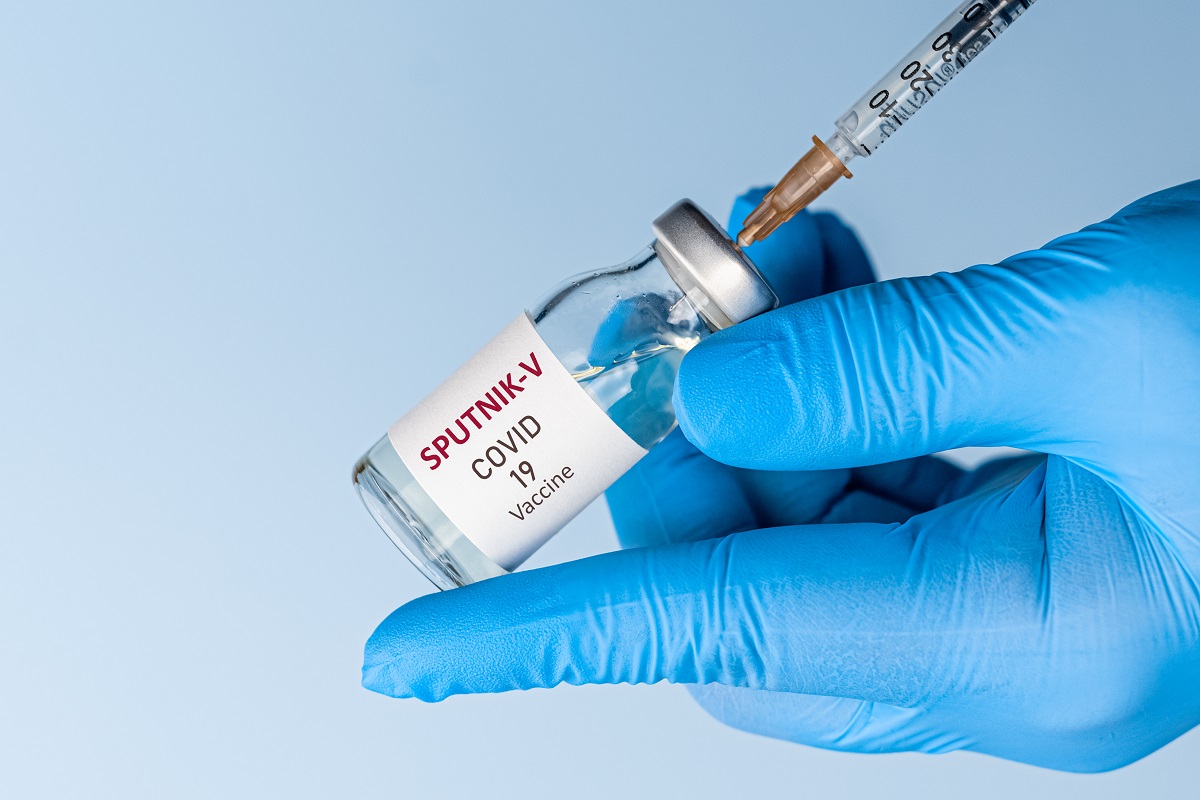 Επικεφαλής RDIF: «Αμερικανική εταιρεία παραβίασε την πατέντα του ρωσικού εμβολίου Sputnik V»