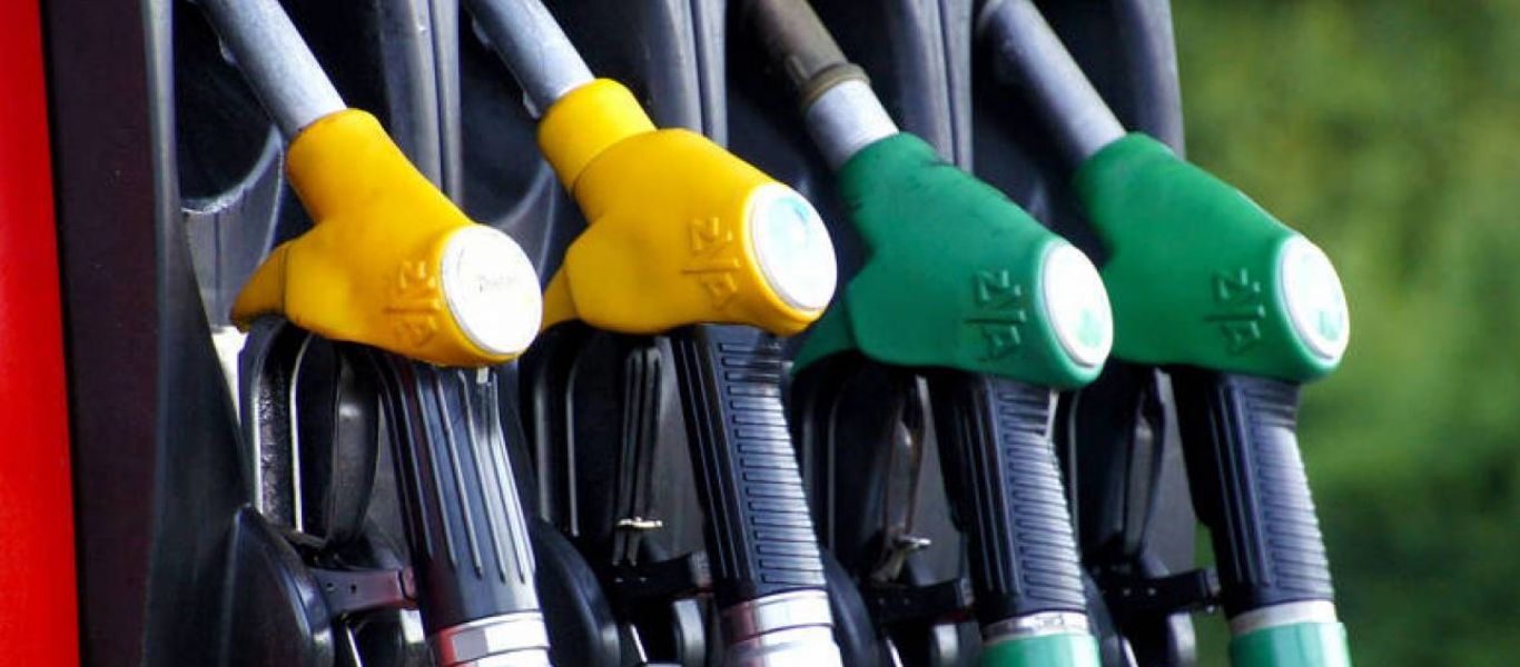 Απαγόρευση κυκλοφορίας: Αλλάζει το ωράριο λειτουργίας σε βενζινάδικα και μίνι μάρκετ