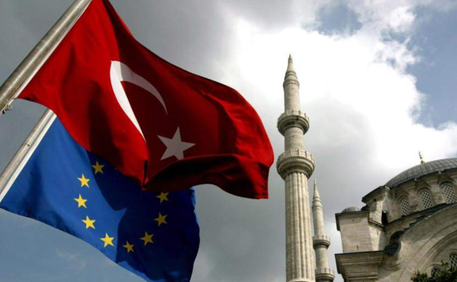 Απορρίπτει η Κύπρος το προσχέδιο της Συνόδου για την Τουρκία –  Χλιαρές οι αντιδράσεις από την Ελλάδα