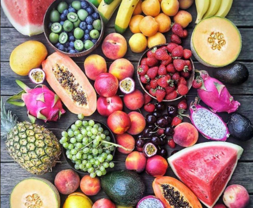 Τα φρούτα και τα λαχανικά που πρέπει να καταναλώνονται με τη φλούδα