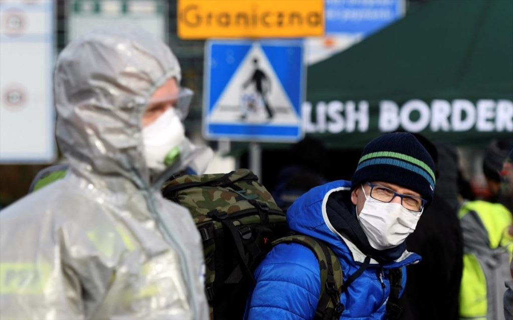 Γερμανία: Η κυβέρνηση εξετάζει το ενδεχόμενο της προσωρινής απαγόρευσης ταξιδιών στο εξωτερικό